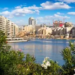 1br In St Julians Minutes To And Nightlife Apartment San Ġiljan