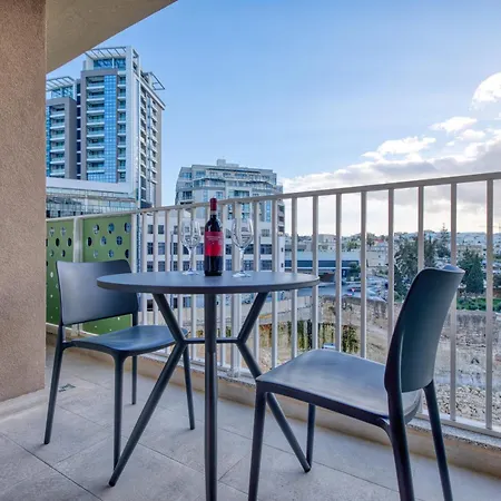 1br In St Julians Minutes To And Nightlife Apartment