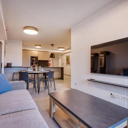 1br In St Julians Minutes To And Nightlife Appartement